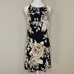 White House Black Market Floral Metallic Hardware Straps Sleeveless Medium